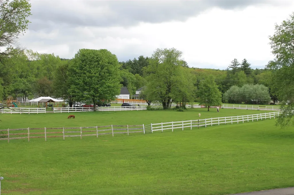 718 New Hampton Road Sanbornton NH 03269