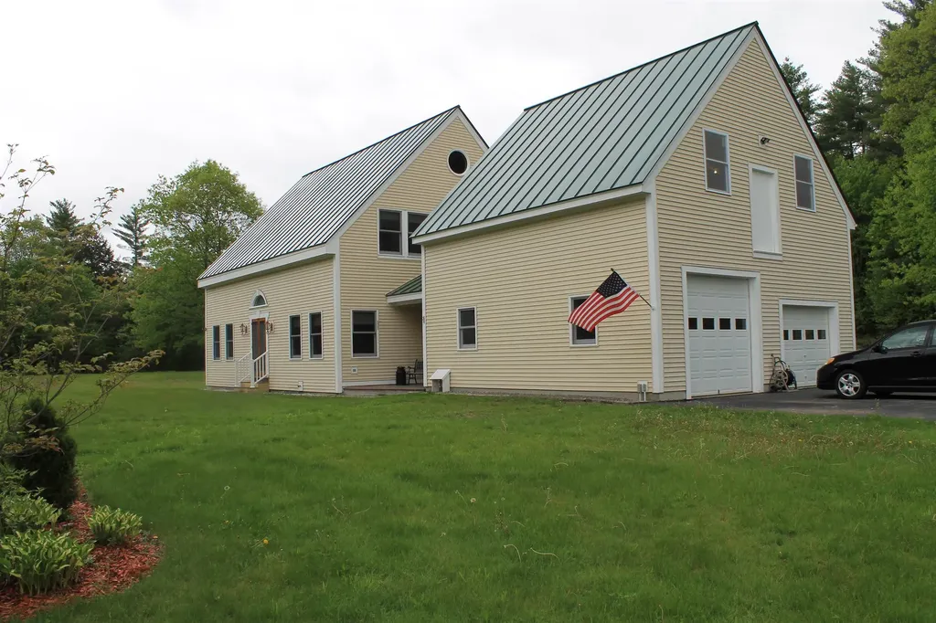 718 New Hampton Road Sanbornton NH 03269