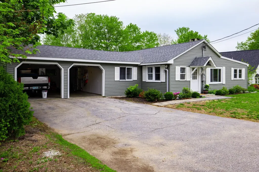 16 Blue Heron Avenue Hampstead NH 03841