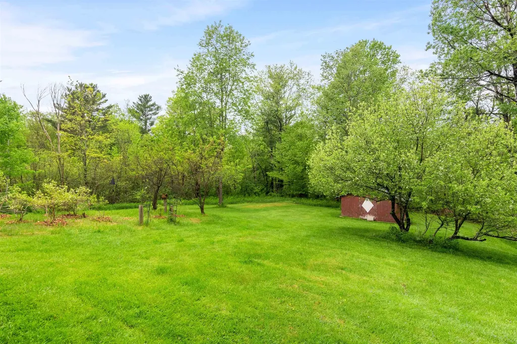 312 Browns Trace Jericho VT 05465