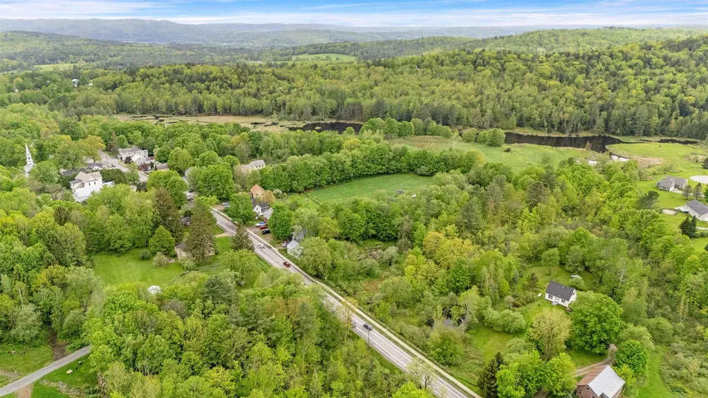 312 Browns Trace Jericho VT 05465