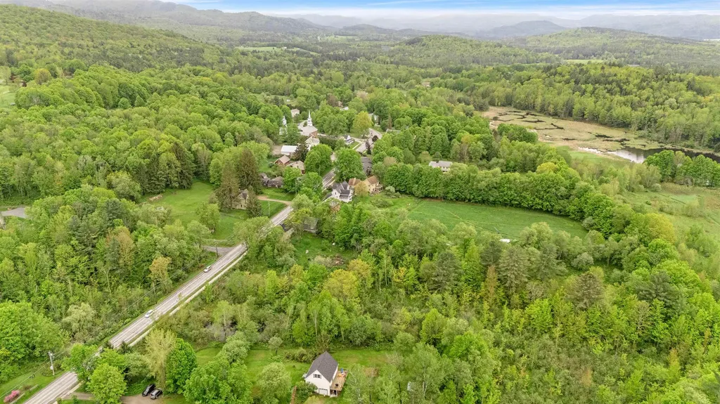 312 Browns Trace Jericho VT 05465