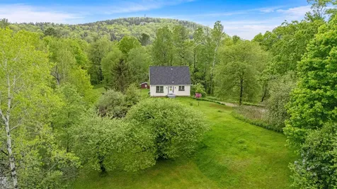 312 Browns Trace Jericho VT 05465