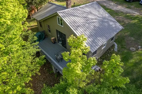 26 Don Gerry Road Bristol NH 03222