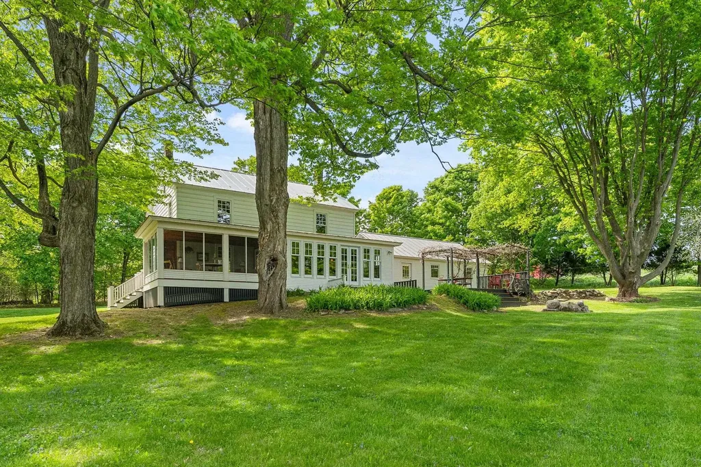 73 East Shore North Grand Isle VT 05458