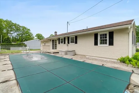 30 Harbour Road Bennington VT 05201
