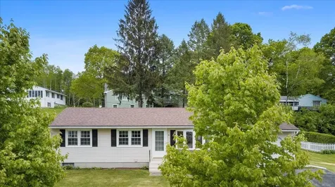 30 Harbour Road Bennington VT 05201