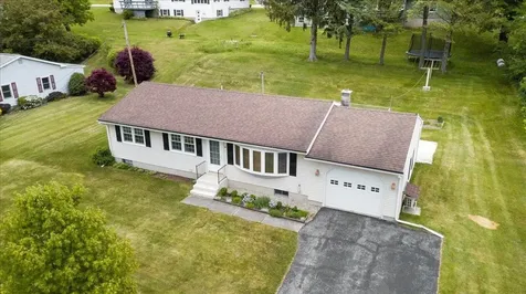 30 Harbour Road Bennington VT 05201