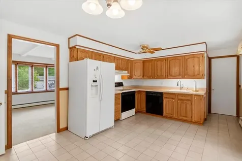 30 Harbour Road Bennington VT 05201