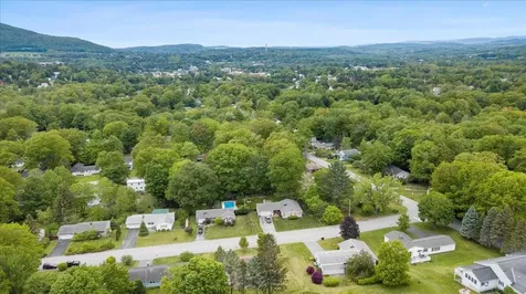 30 Harbour Road Bennington VT 05201