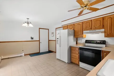 30 Harbour Road Bennington VT 05201