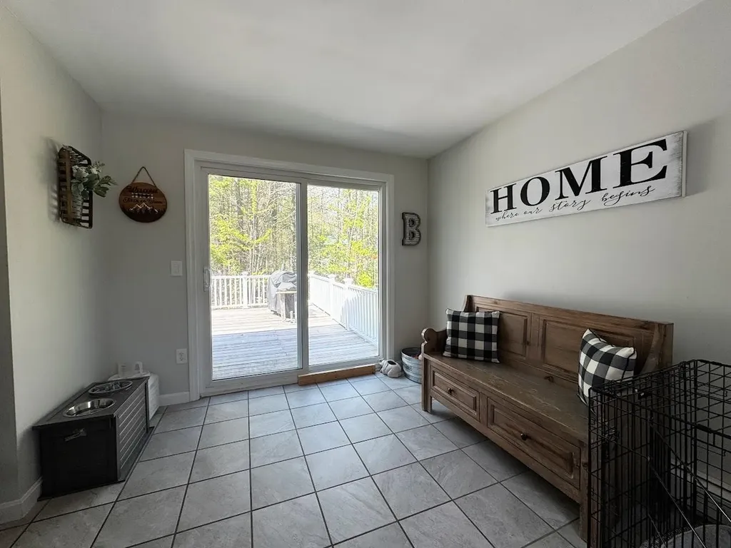 10 Irving Drive Weare NH 03281