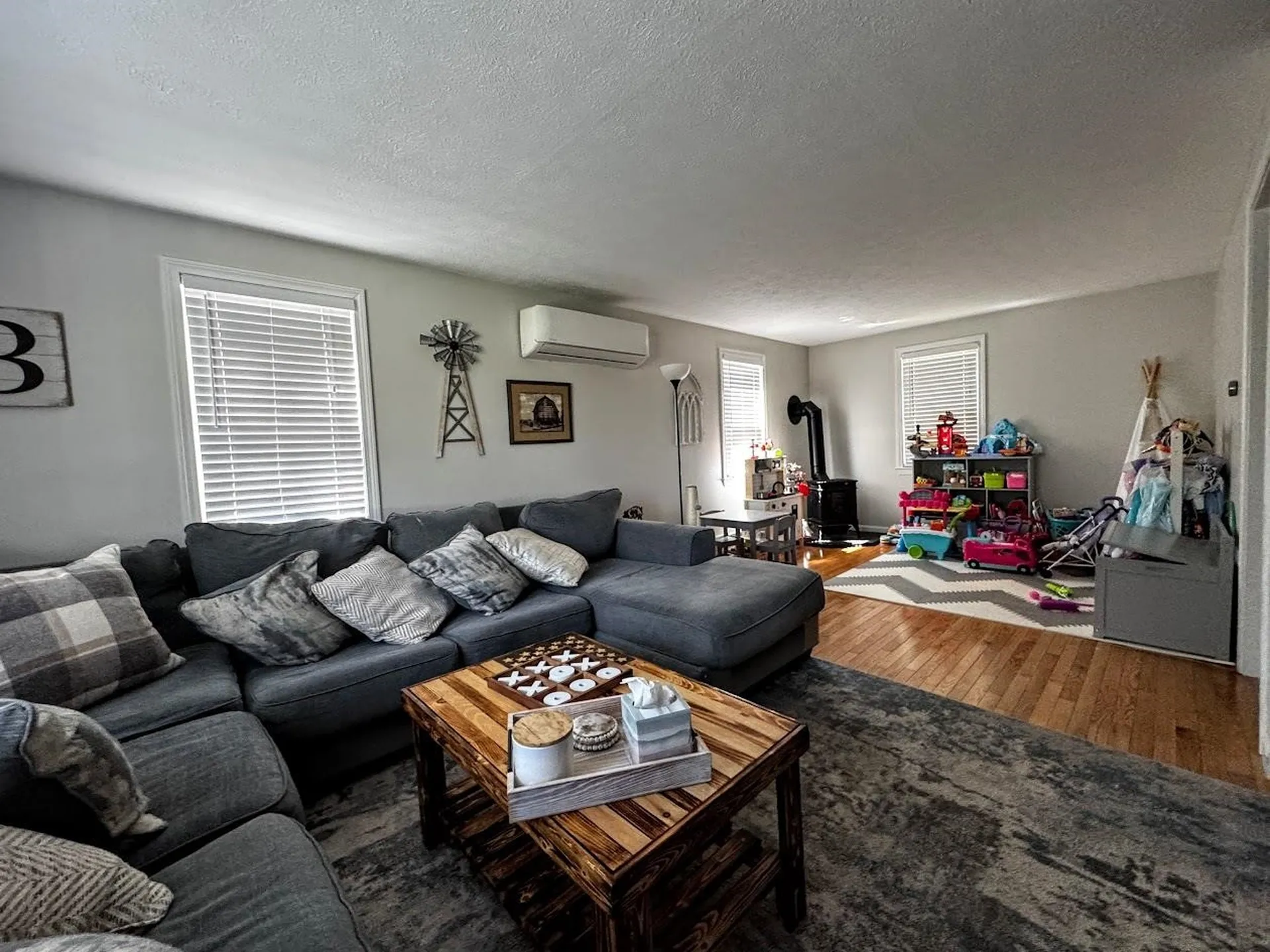 10 Irving Drive Weare NH 03281