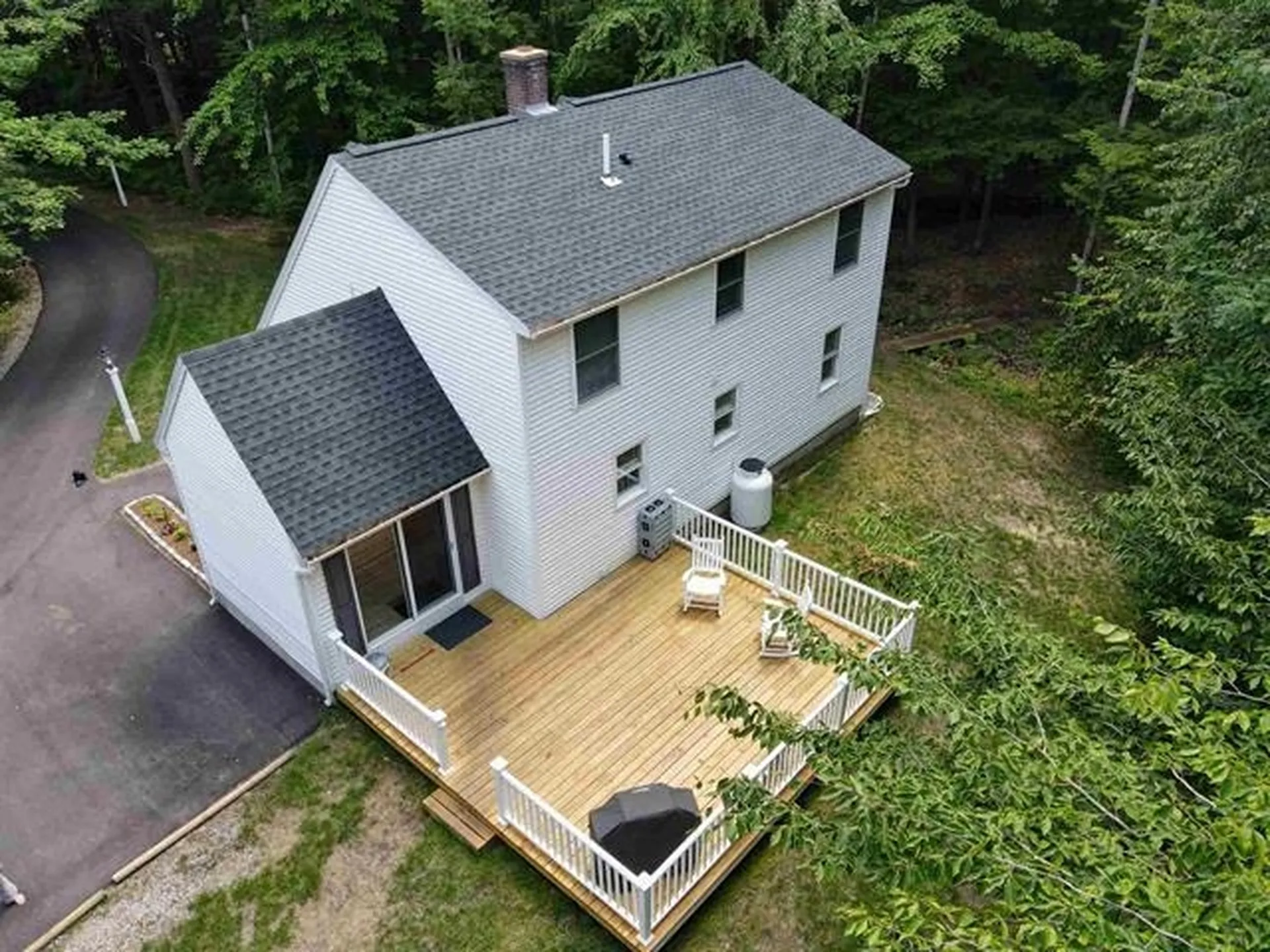 10 Irving Drive Weare NH 03281