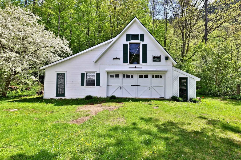 5100 Route 100 Plymouth VT 05056