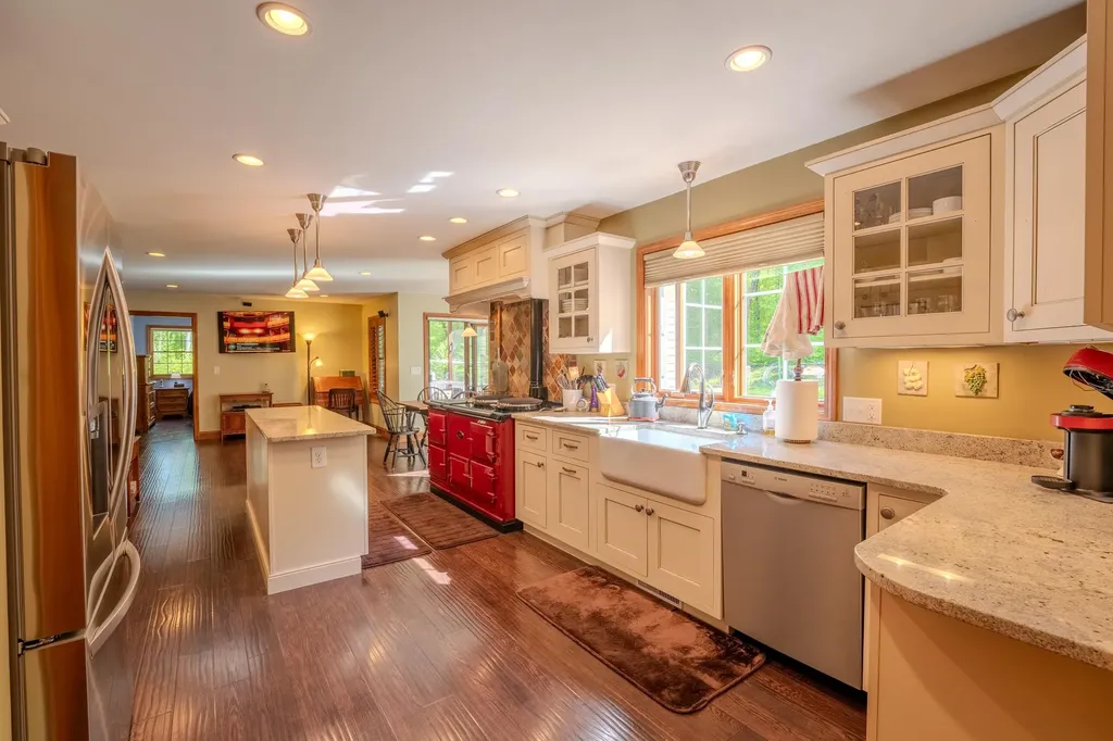 9 Maple Ridge Road Meredith NH 03253