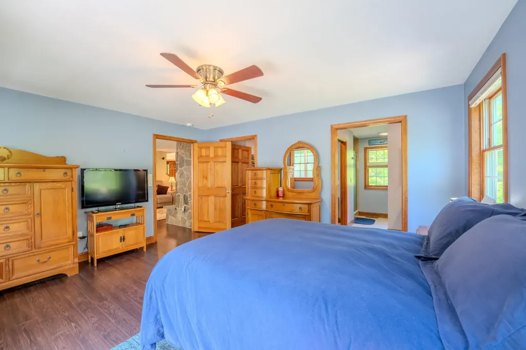 9 Maple Ridge Road Meredith NH 03253