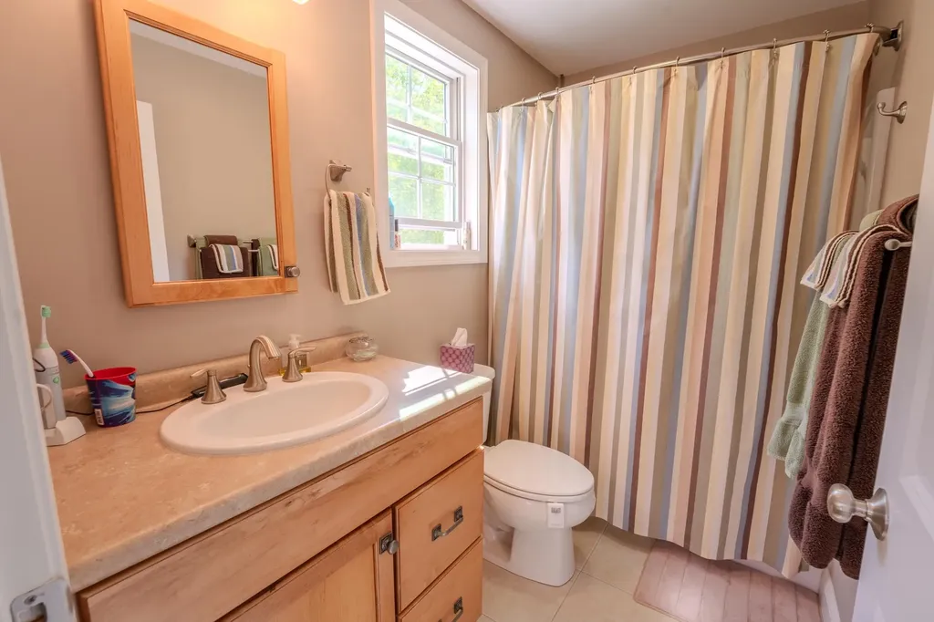 9 Maple Ridge Road Meredith NH 03253