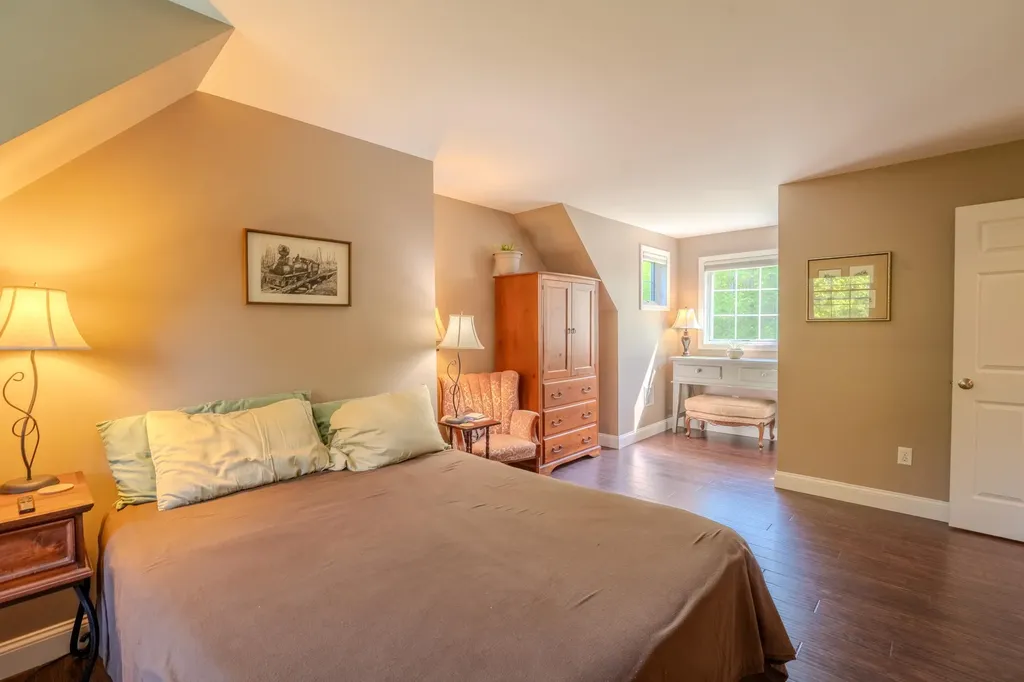 9 Maple Ridge Road Meredith NH 03253