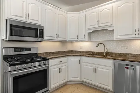 185 Kings Highway Hampton NH 03842