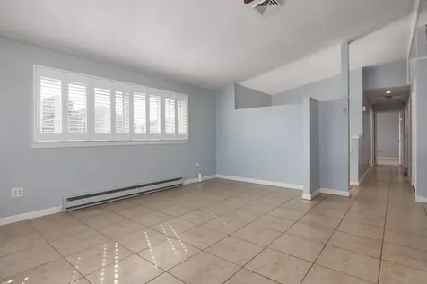 185 Kings Highway Hampton NH 03842