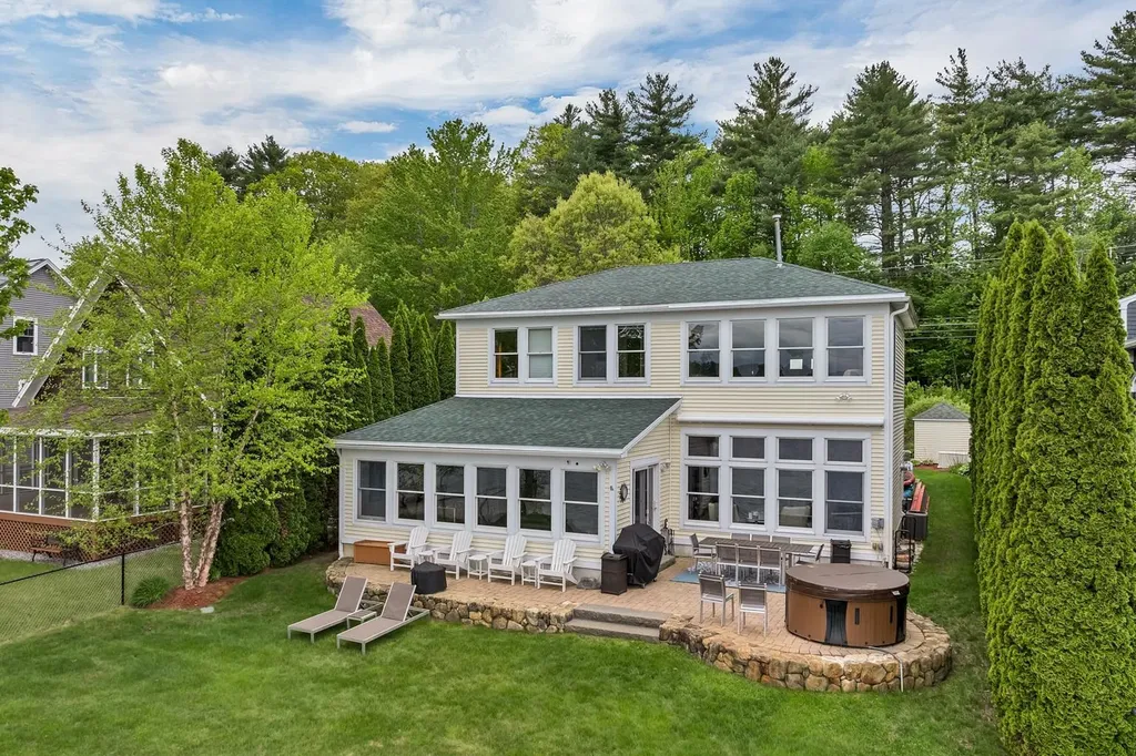 90 Paugus Park Road Laconia NH 03246