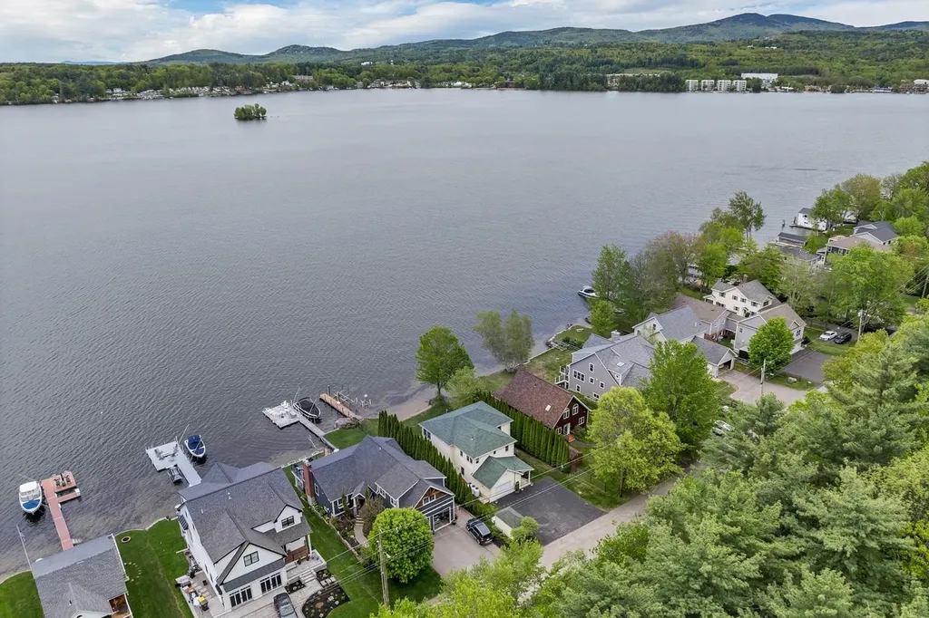 90 Paugus Park Road Laconia NH 03246