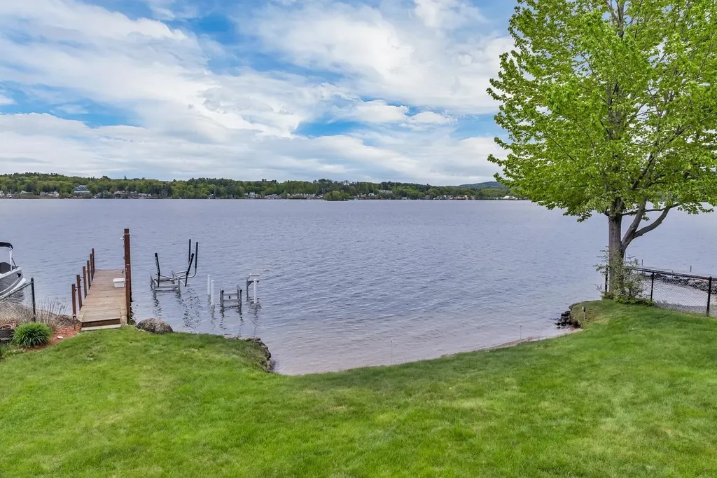 90 Paugus Park Road Laconia NH 03246