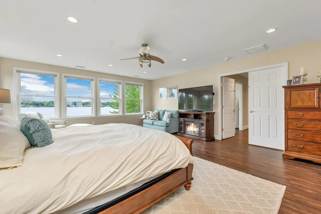 90 Paugus Park Road Laconia NH 03246