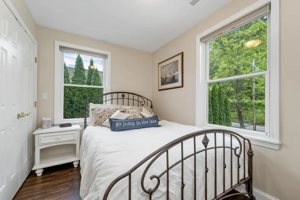 90 Paugus Park Road Laconia NH 03246