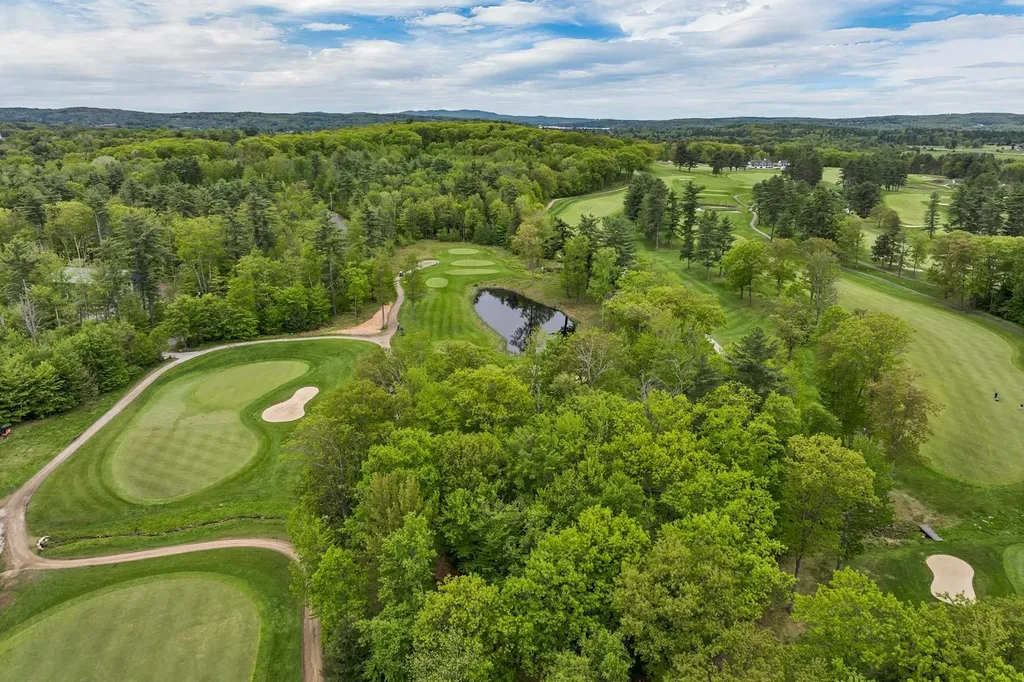 90 Paugus Park Road Laconia NH 03246