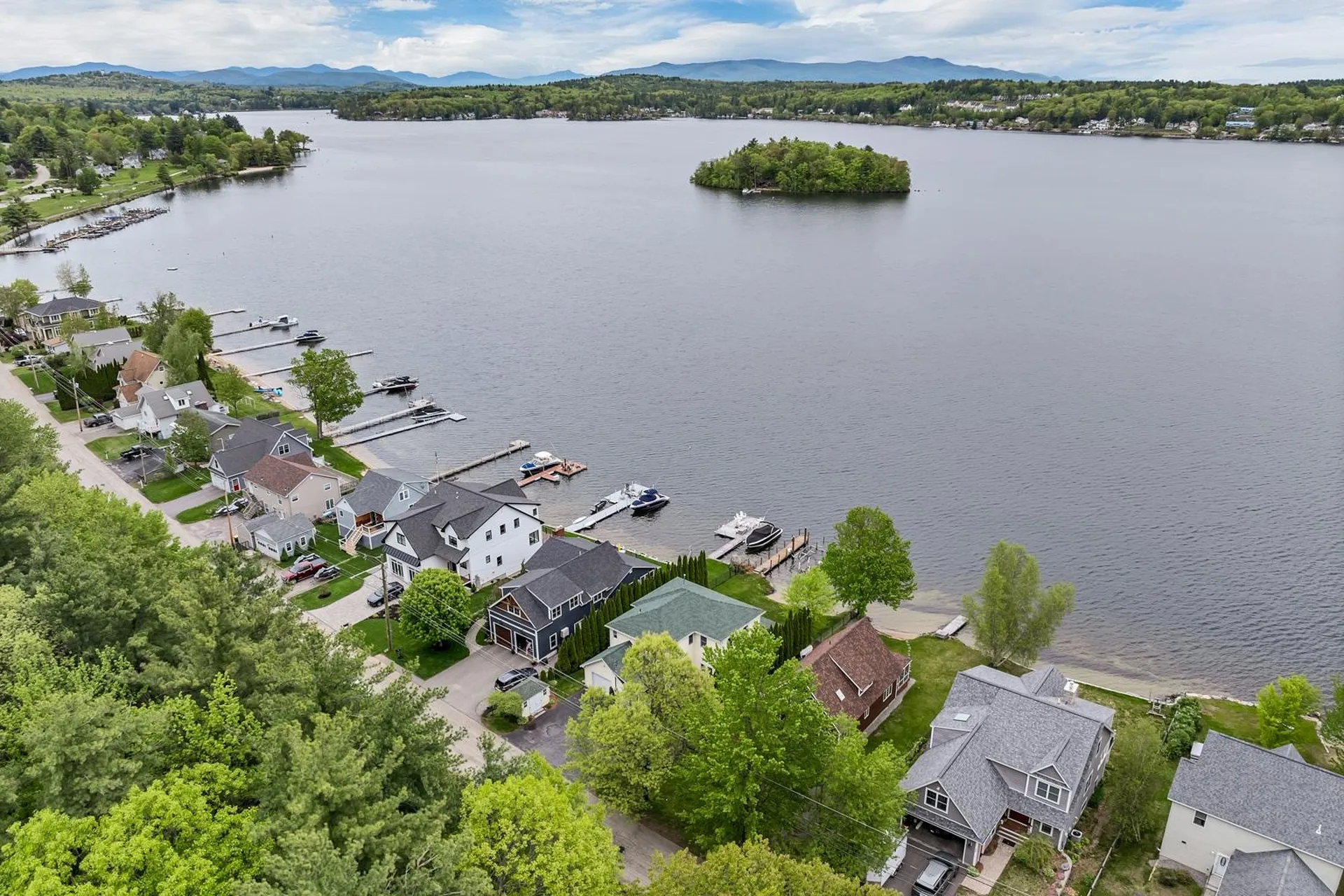 90 Paugus Park Road Laconia NH 03246