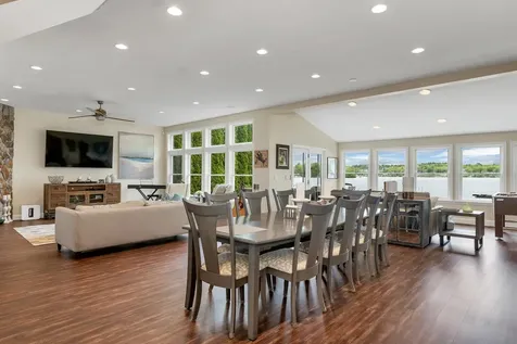 90 Paugus Park Road Laconia NH 03246