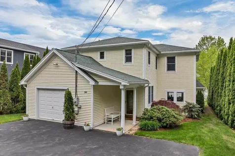 90 Paugus Park Road Laconia NH 03246