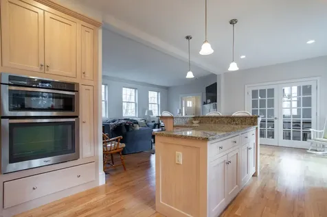 156 North Shore Road Hampton NH 03842