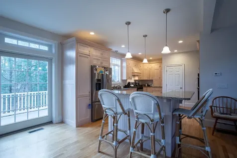 156 North Shore Road Hampton NH 03842