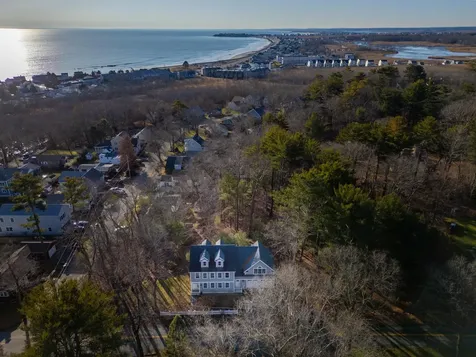 156 North Shore Road Hampton NH 03842