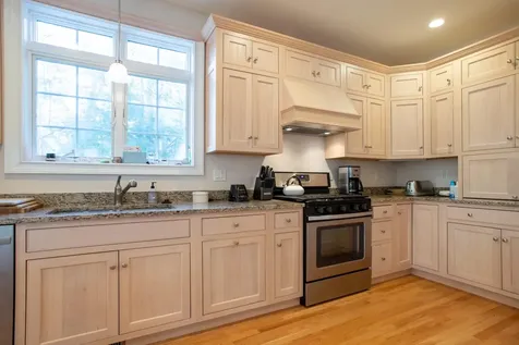 156 North Shore Road Hampton NH 03842