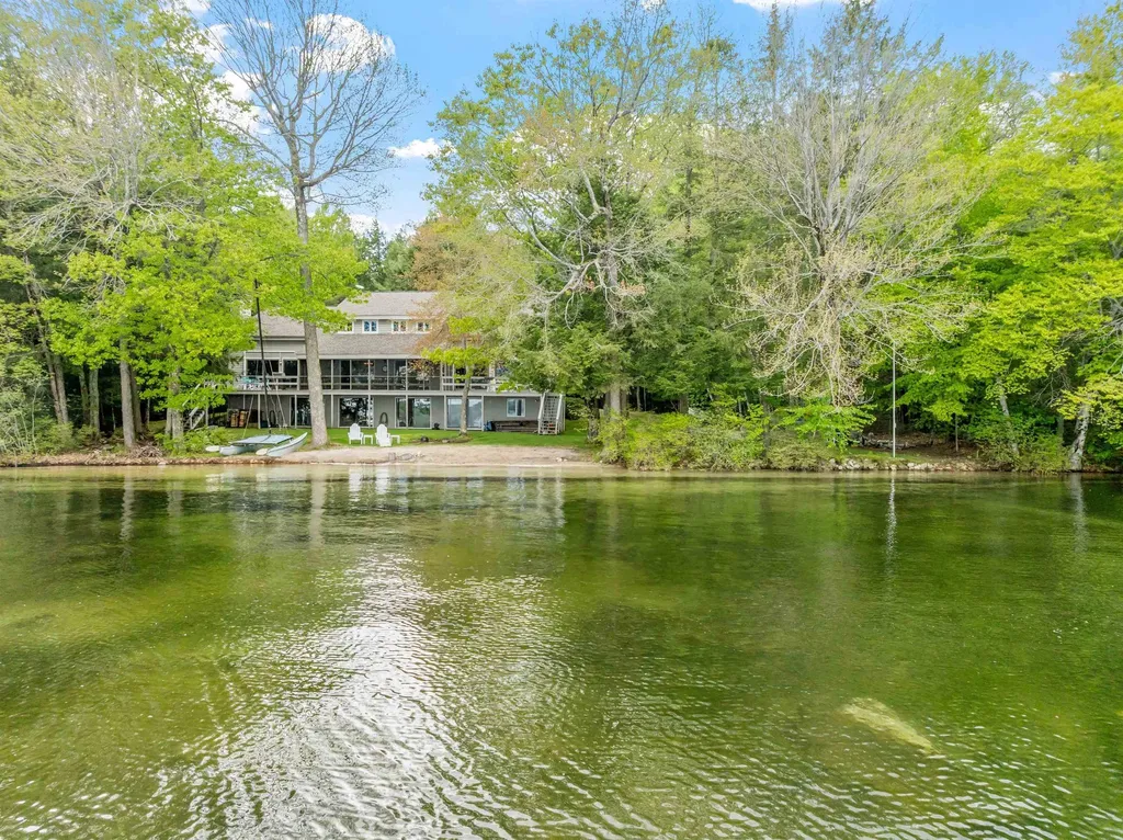 241 Long Point Road Moultonborough NH 03254