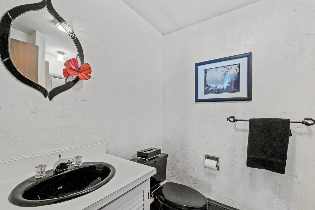 241 Long Point Road Moultonborough NH 03254