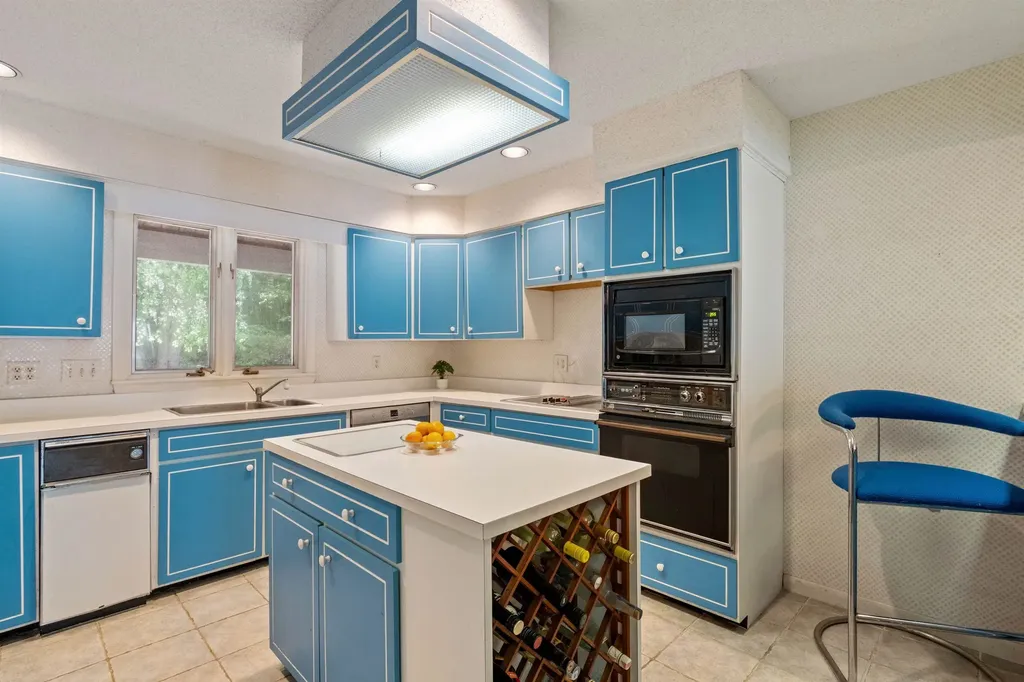 241 Long Point Road Moultonborough NH 03254