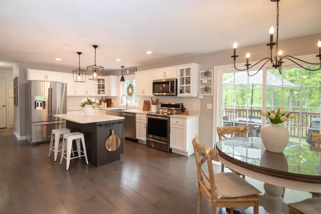 38 Julie Drive Concord NH 03301