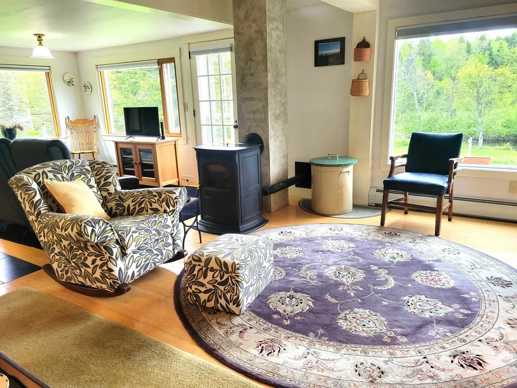 128 Old Route 110 Dummer NH 03588