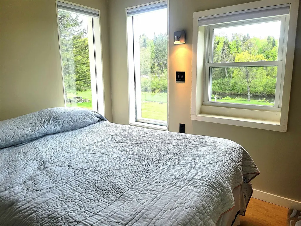 128 Old Route 110 Dummer NH 03588