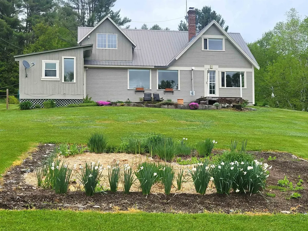 128 Old Route 110 Dummer NH 03588