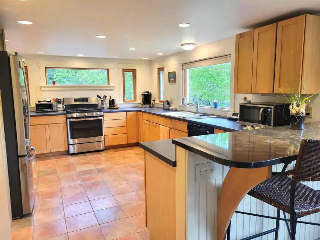 128 Old Route 110 Dummer NH 03588