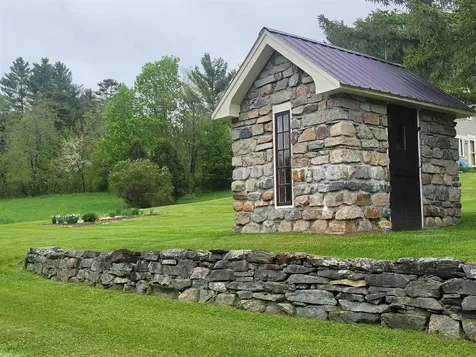 128 Old Route 110 Dummer NH 03588