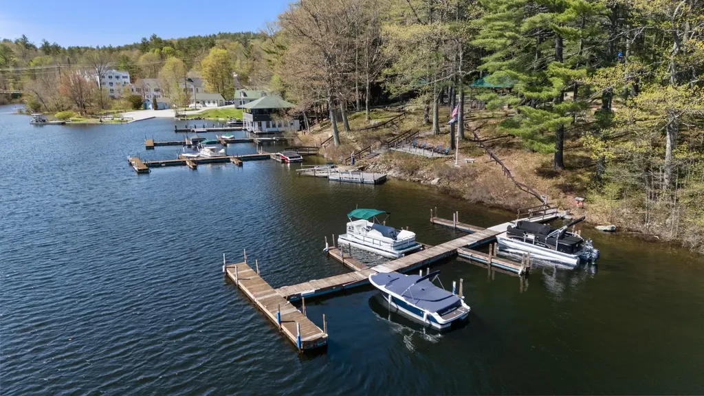 1024 Lake Avenue Sunapee NH 03782