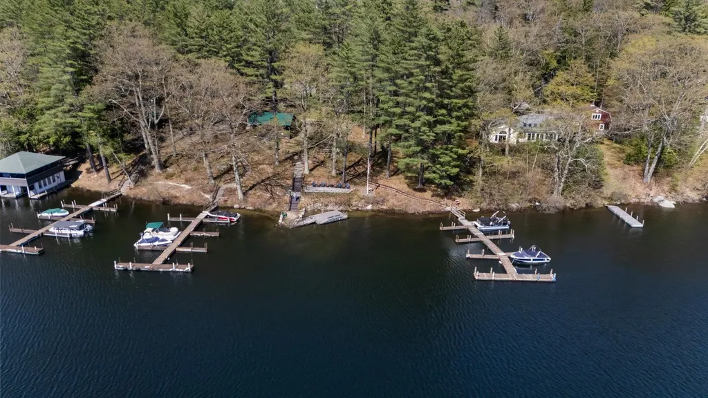 1024 Lake Avenue Sunapee NH 03782