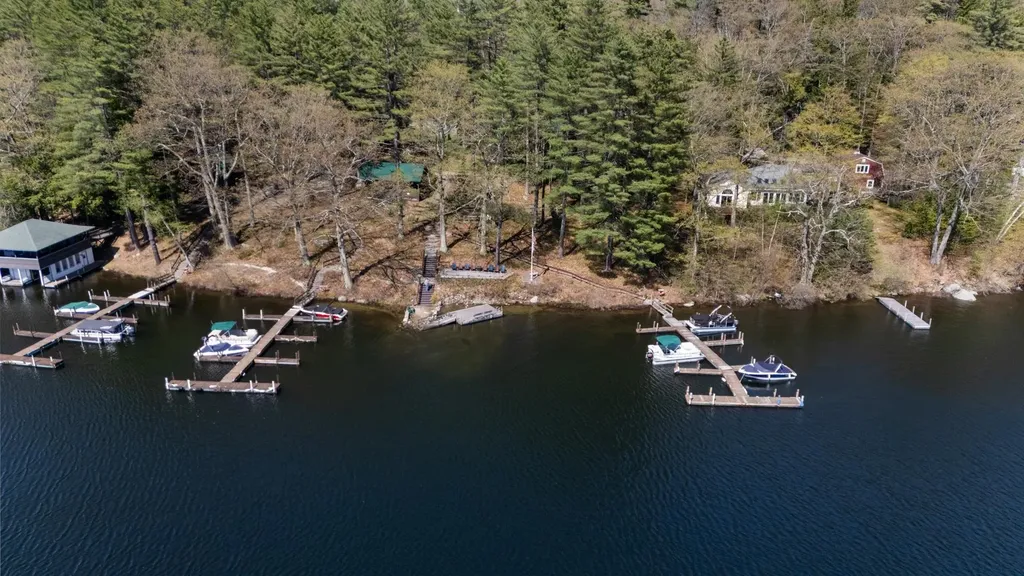 1024 Lake Avenue Sunapee NH 03782